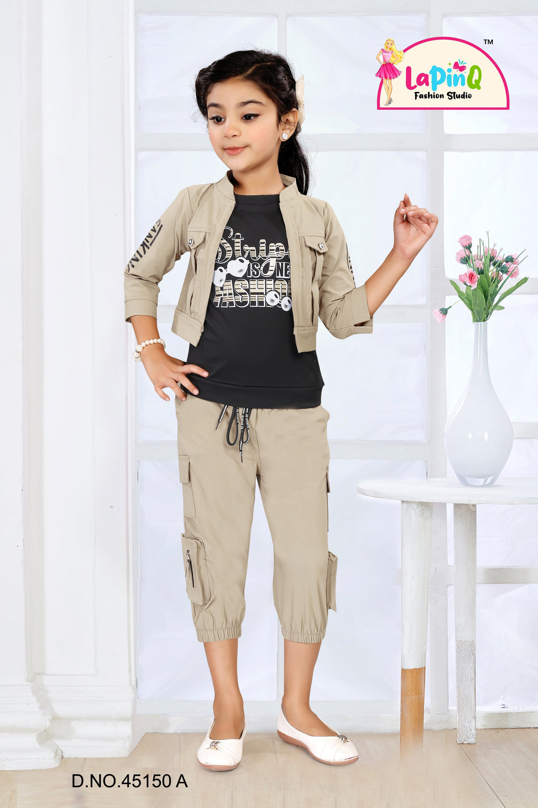 Girls Stylish Capri with Top and Jacket