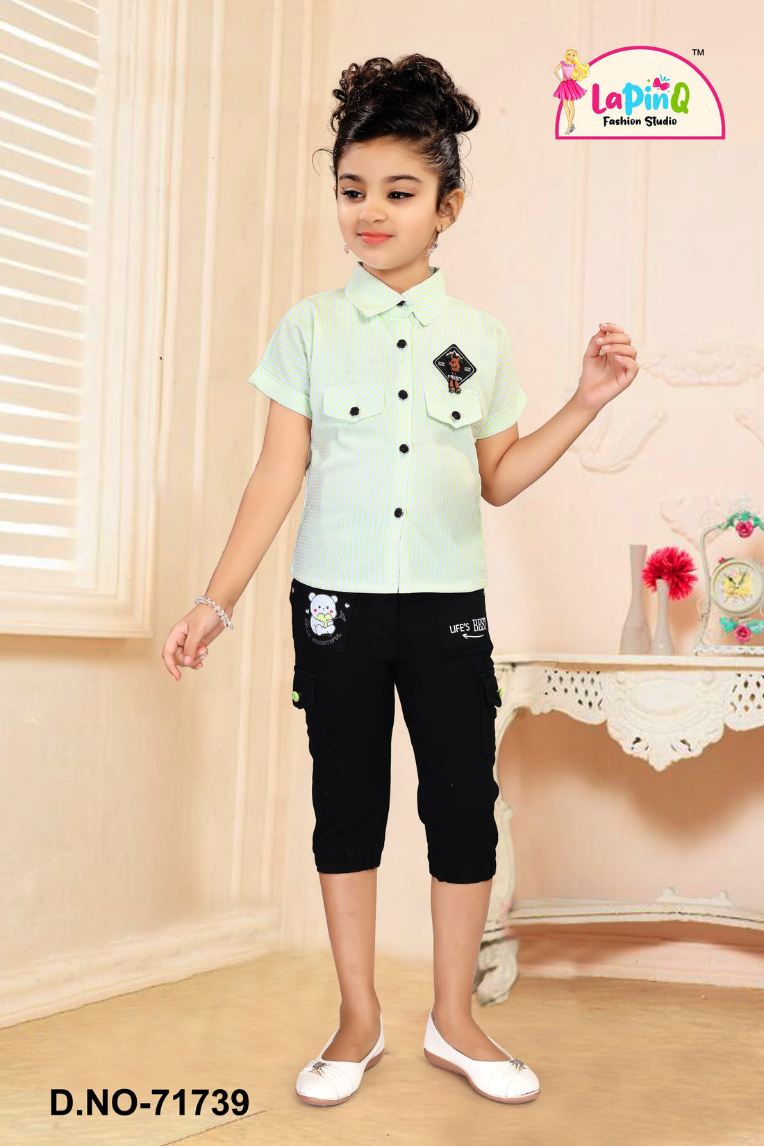 Stylish Capri and Top Set for Girls with Pocket Details