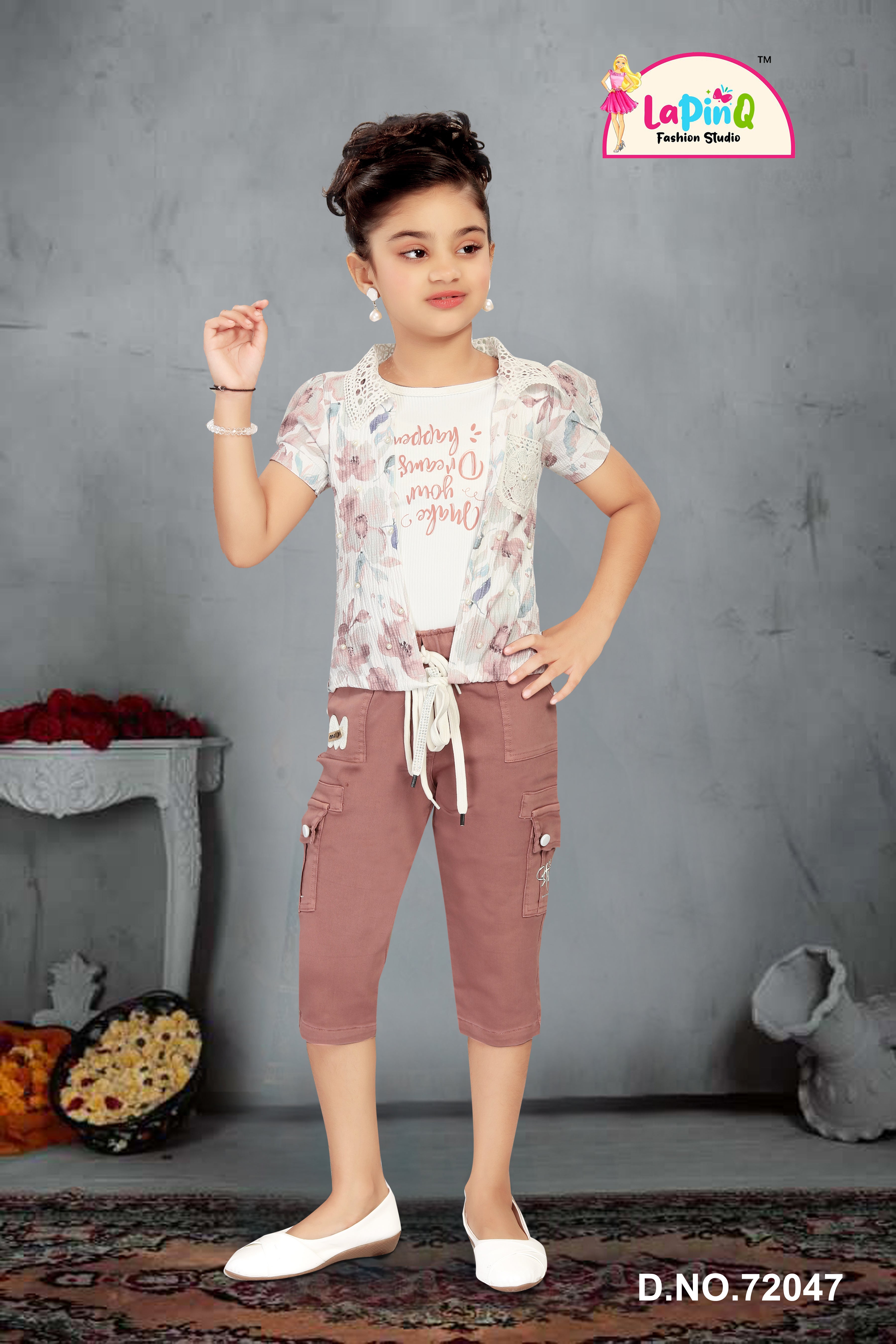 Girls Capri Set with Top and Tie-on Jacket