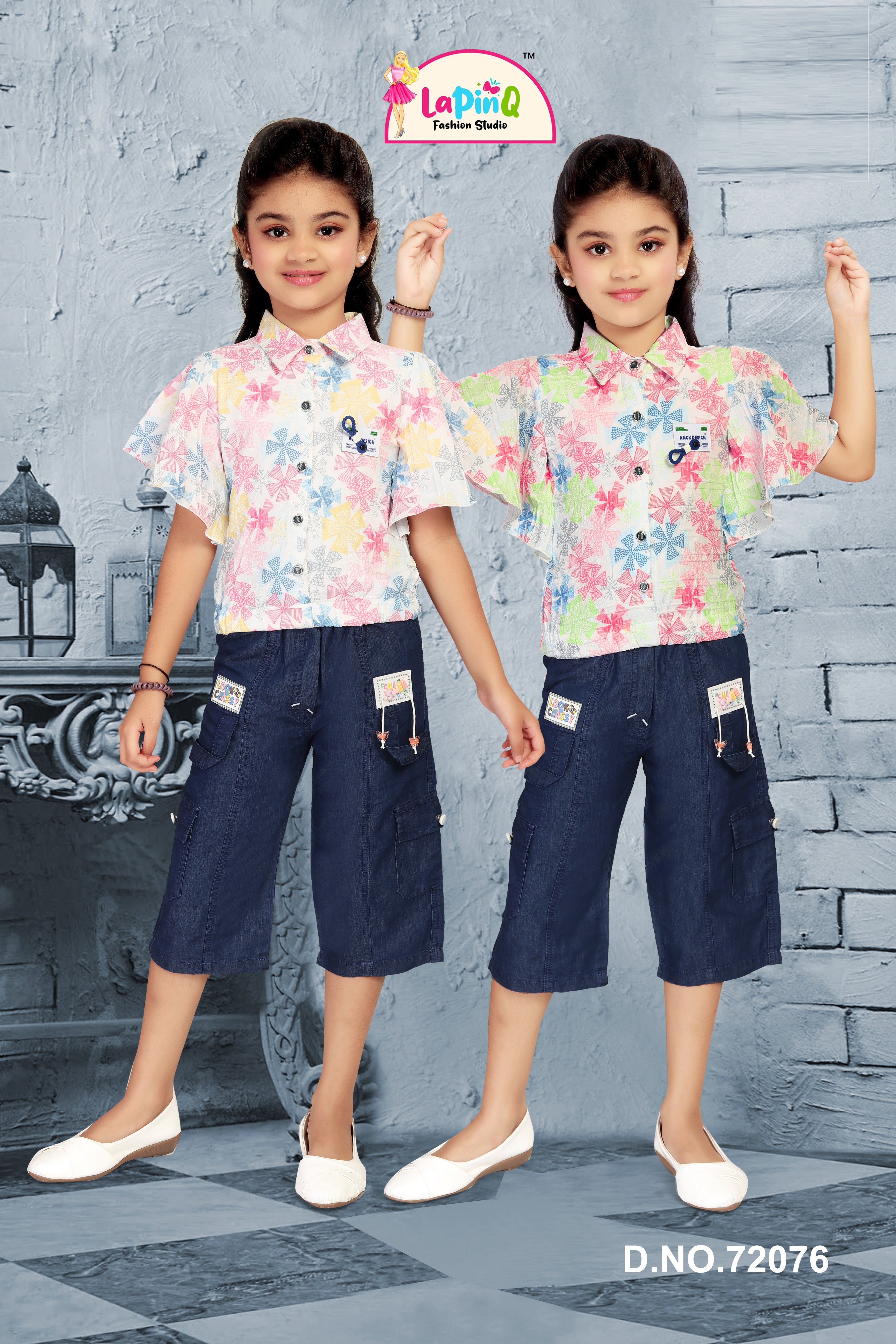 Girls Capri and Shirt Set with Floral details